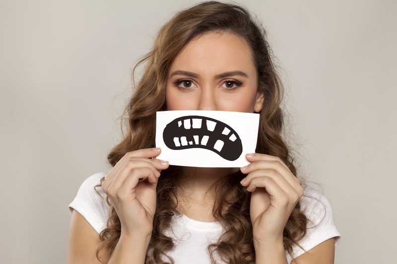 tooth damage that can happen when you eat certain foods